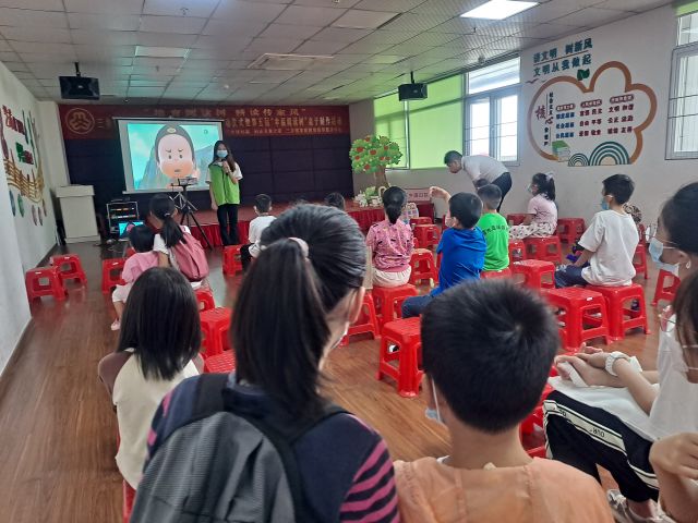 三鄉(xiāng)鎮(zhèn)開展“幸福閱讀樹，禁毒齊守護(hù)”宣傳活動(dòng)圖片1.jpg
