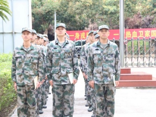 中山開展2026年上半年役前教育，助準(zhǔn)新兵邁好軍營(yíng)生活第一步