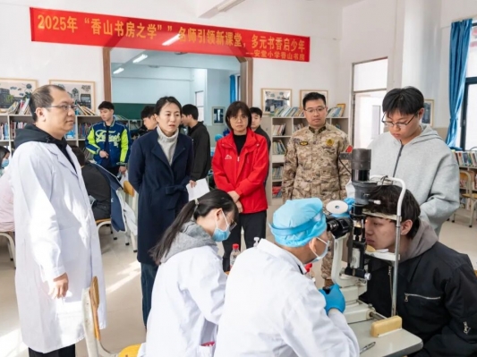 熱血應(yīng)征！大涌百余名青年參加征兵體檢